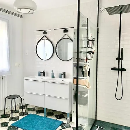 펜션 Maison Avec Terrasses *